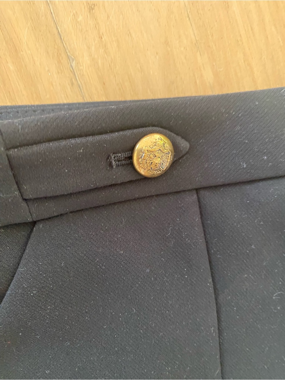 Banana Republic Black A-Line Mini Skirt Size 8 NWT Gold Buttons Chic - Picture 3 of 5
